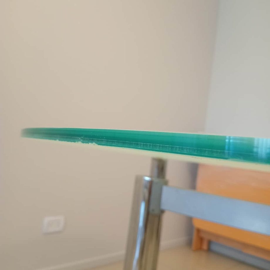 Mesa tapa vidrio esmerilado