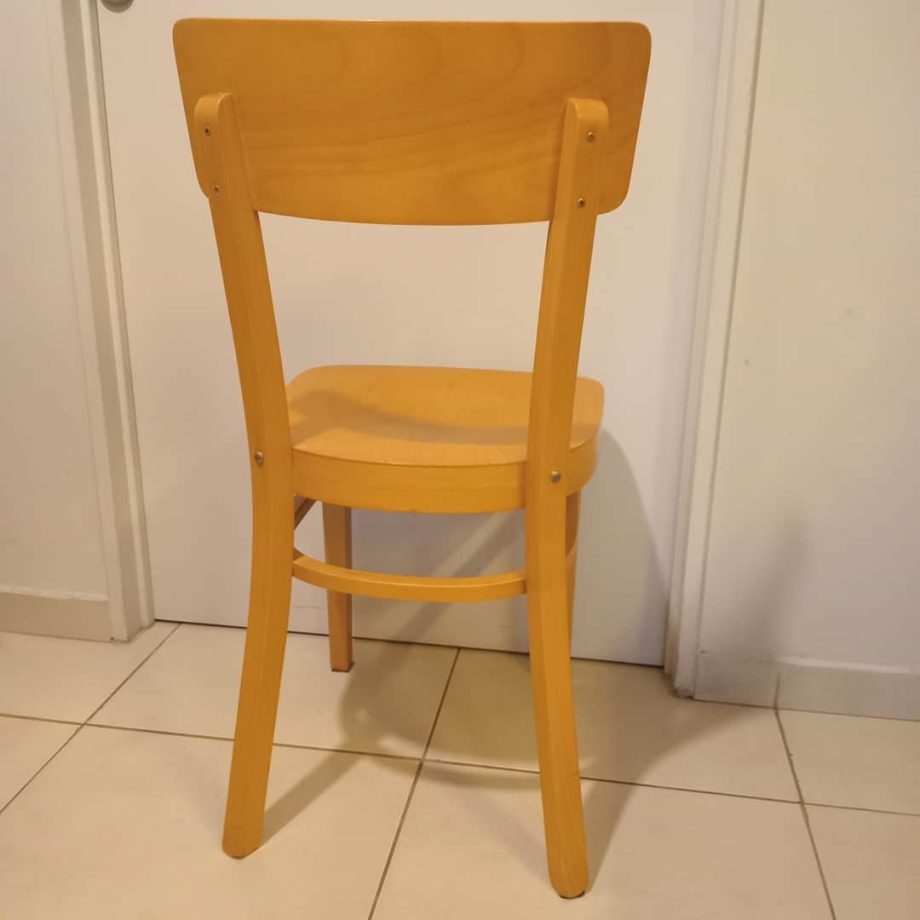 Mesa con 4 sillas