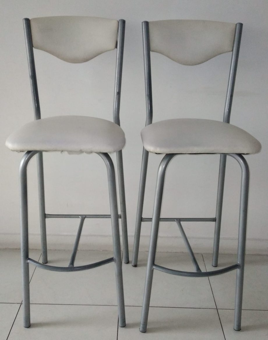Par de banquetas