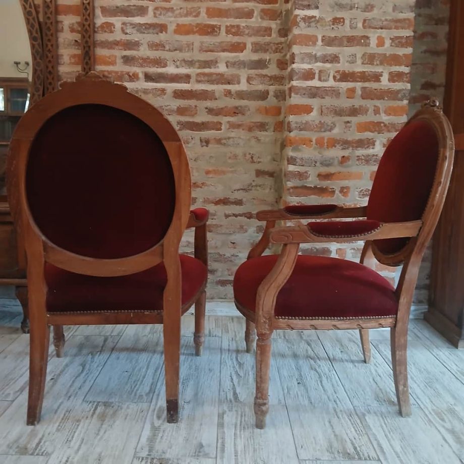 Par de sillones estilo francés