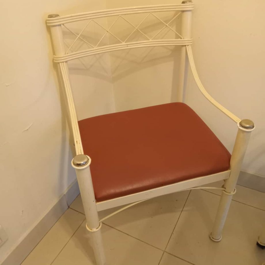 Mesa + sillas