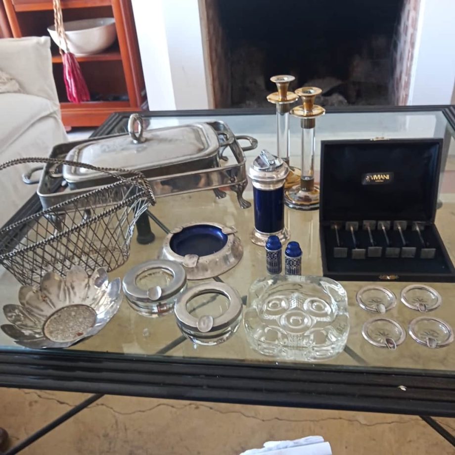Lote de ceniceros y varios
