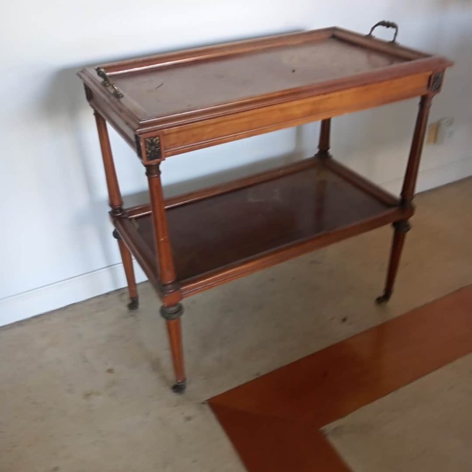 Mesa carro