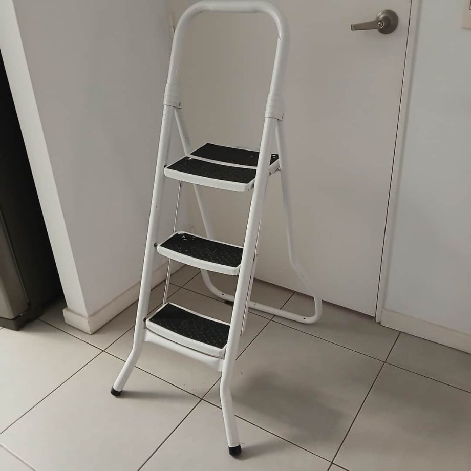 Escalera en metal