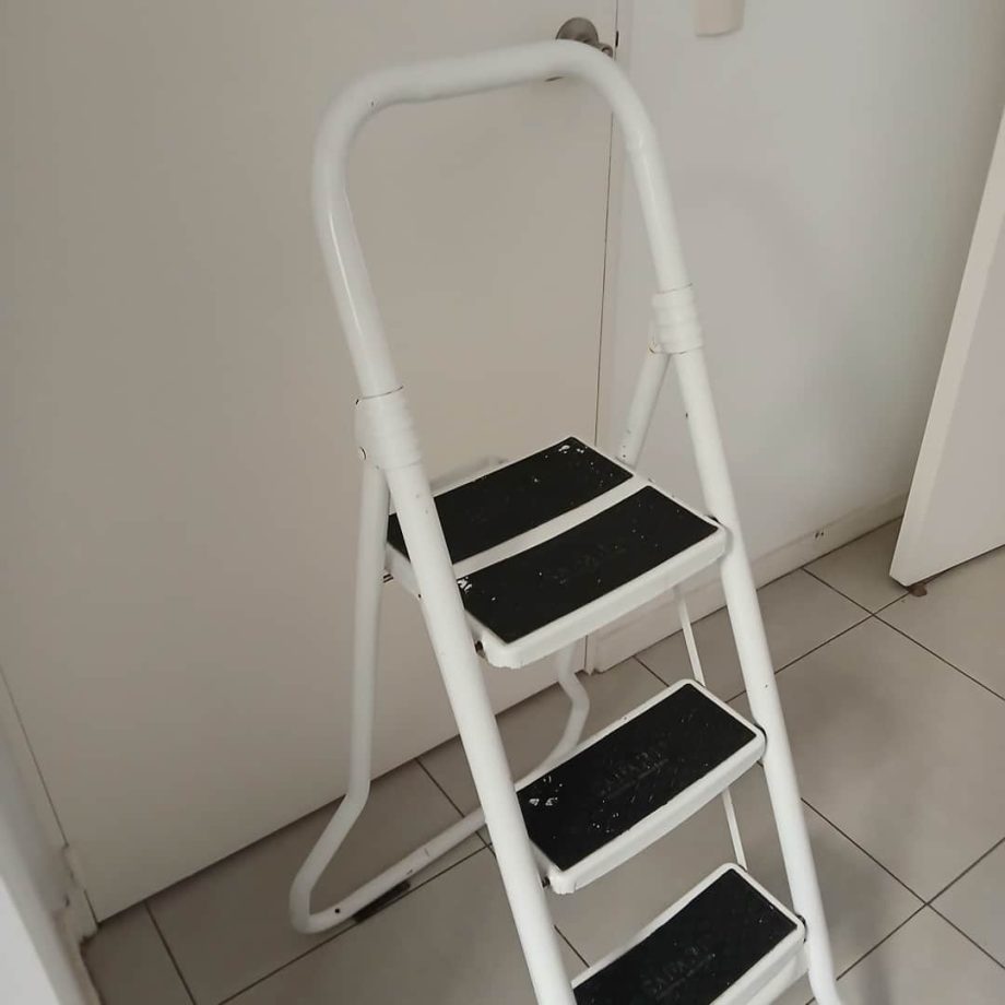 Escalera en metal