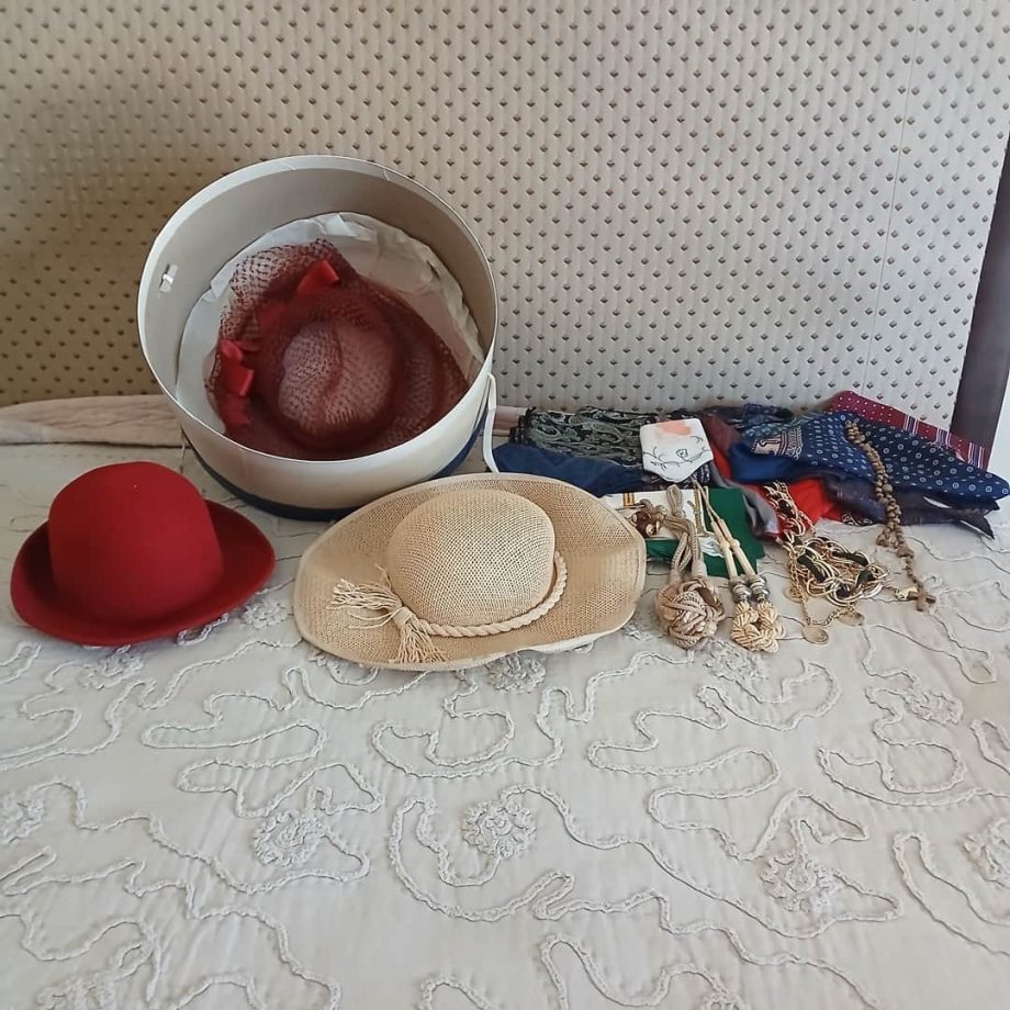 Pañuelos, sobreros y bijou