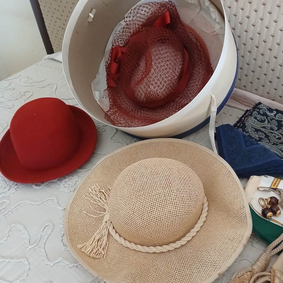 Pañuelos, sobreros y bijou