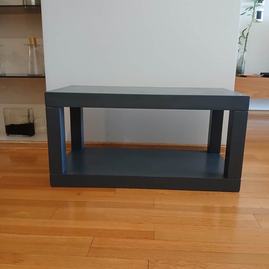 Mesa costado sofá