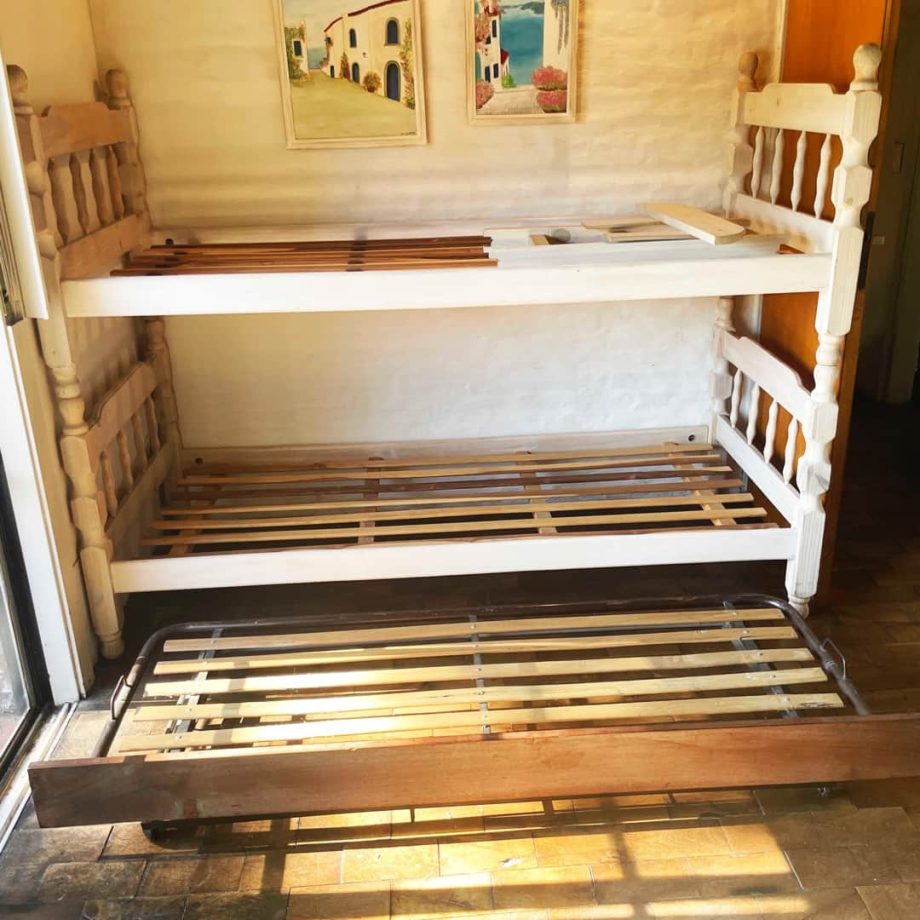 Cama cucheta con carro