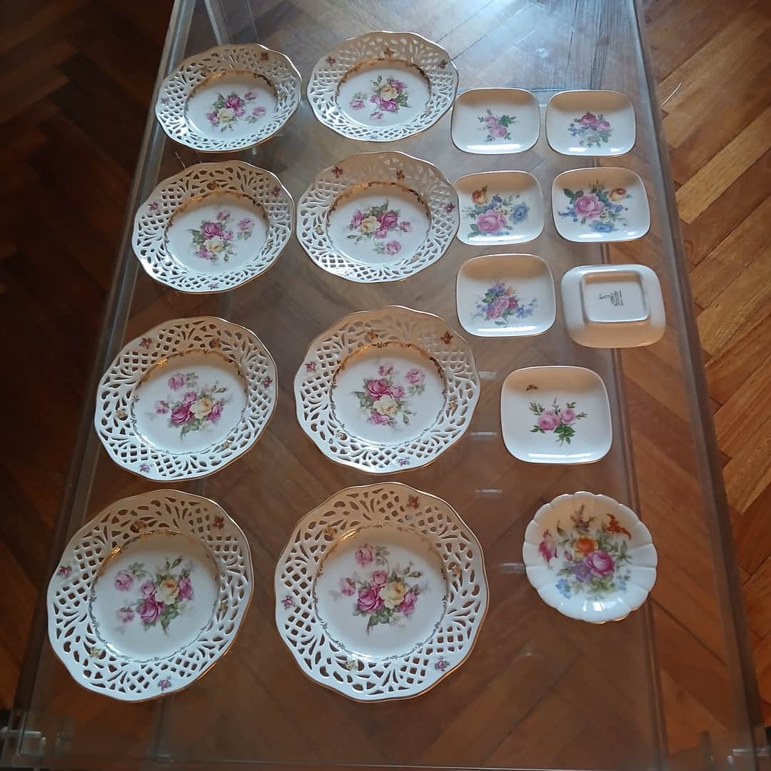 Lote de platos decorativos