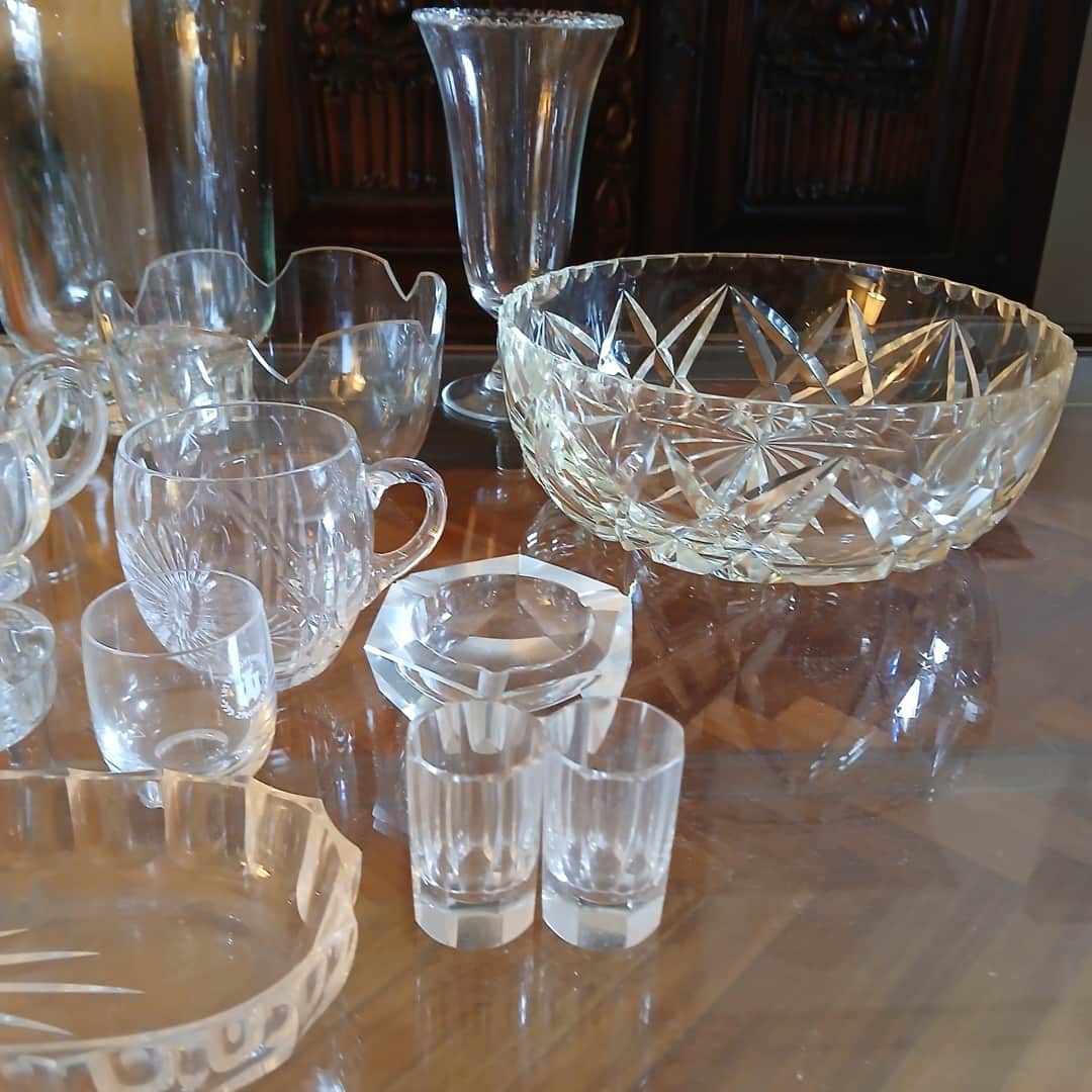 Lote de floreros y varios