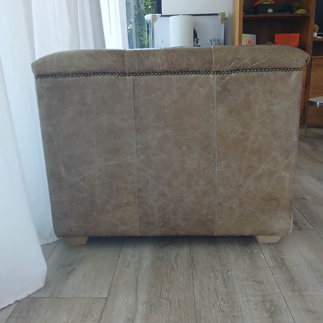 Par de sillones estilo Chester