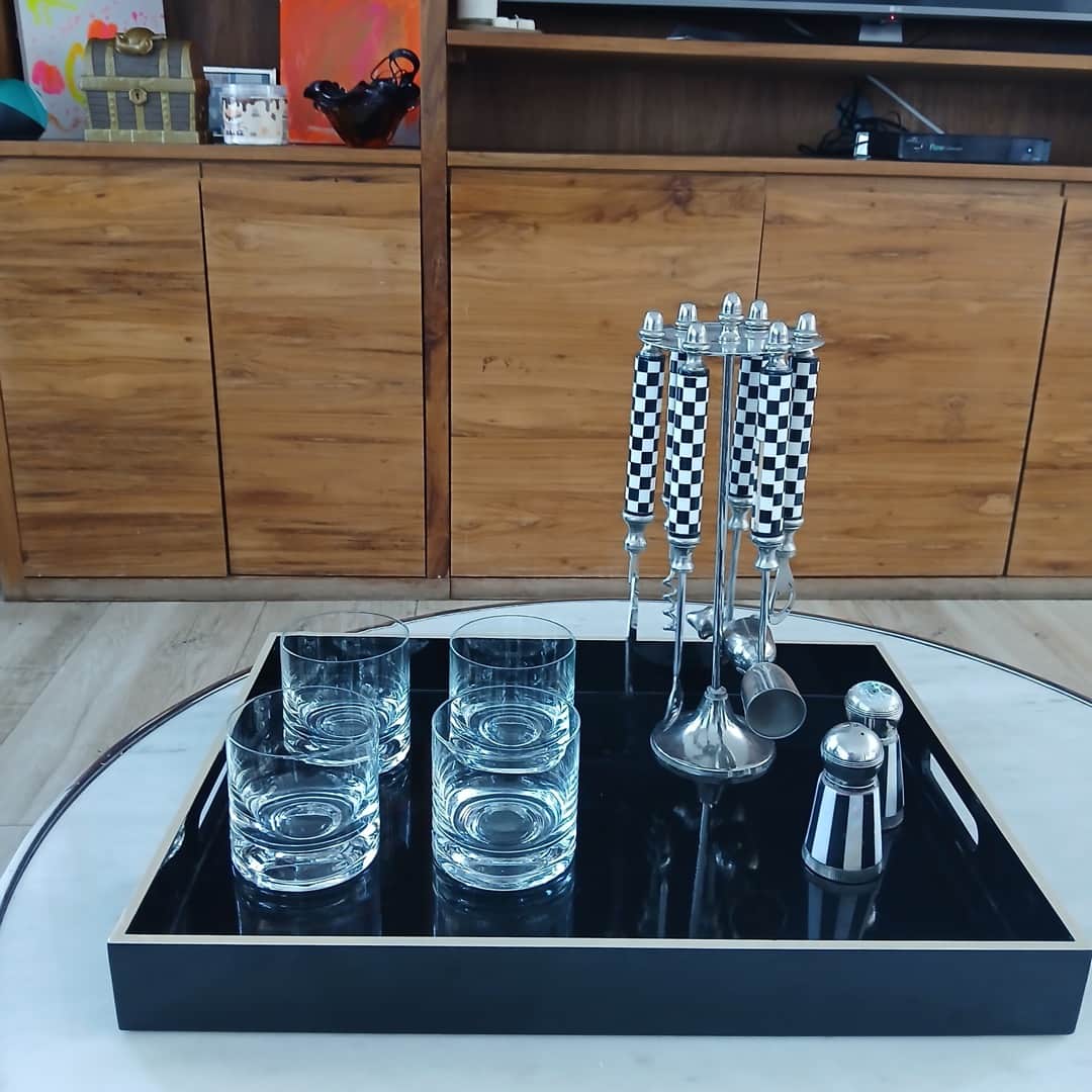 Bandeja diseño + objetos