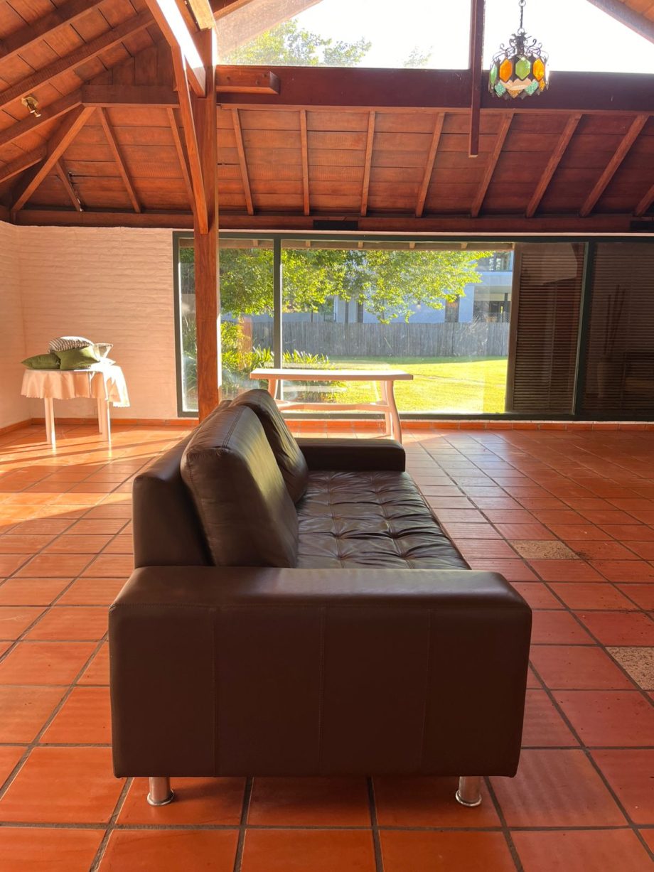 Sillón de cuero