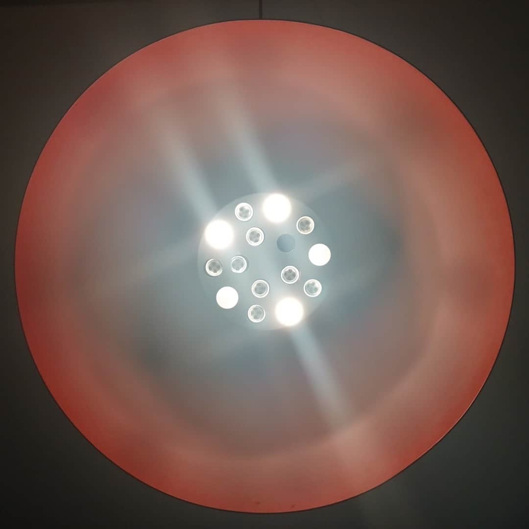 Lámpara 1/2 esfera colgante