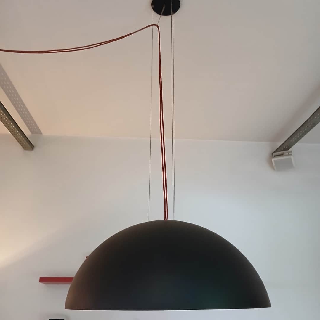 Lámpara 1/2 esfera colgante