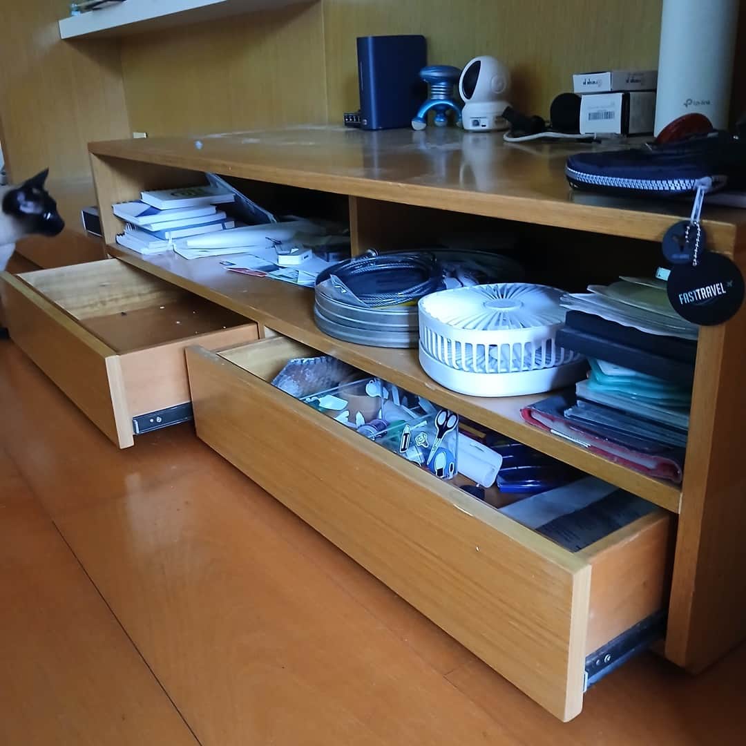 Mueble auxiliar de diseño