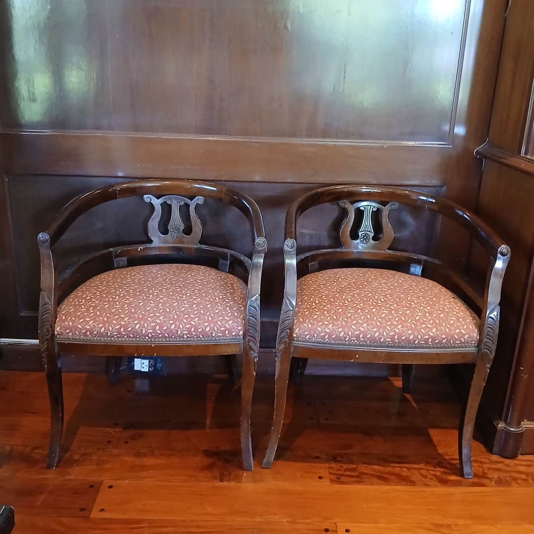 Par de silloncitos herradura