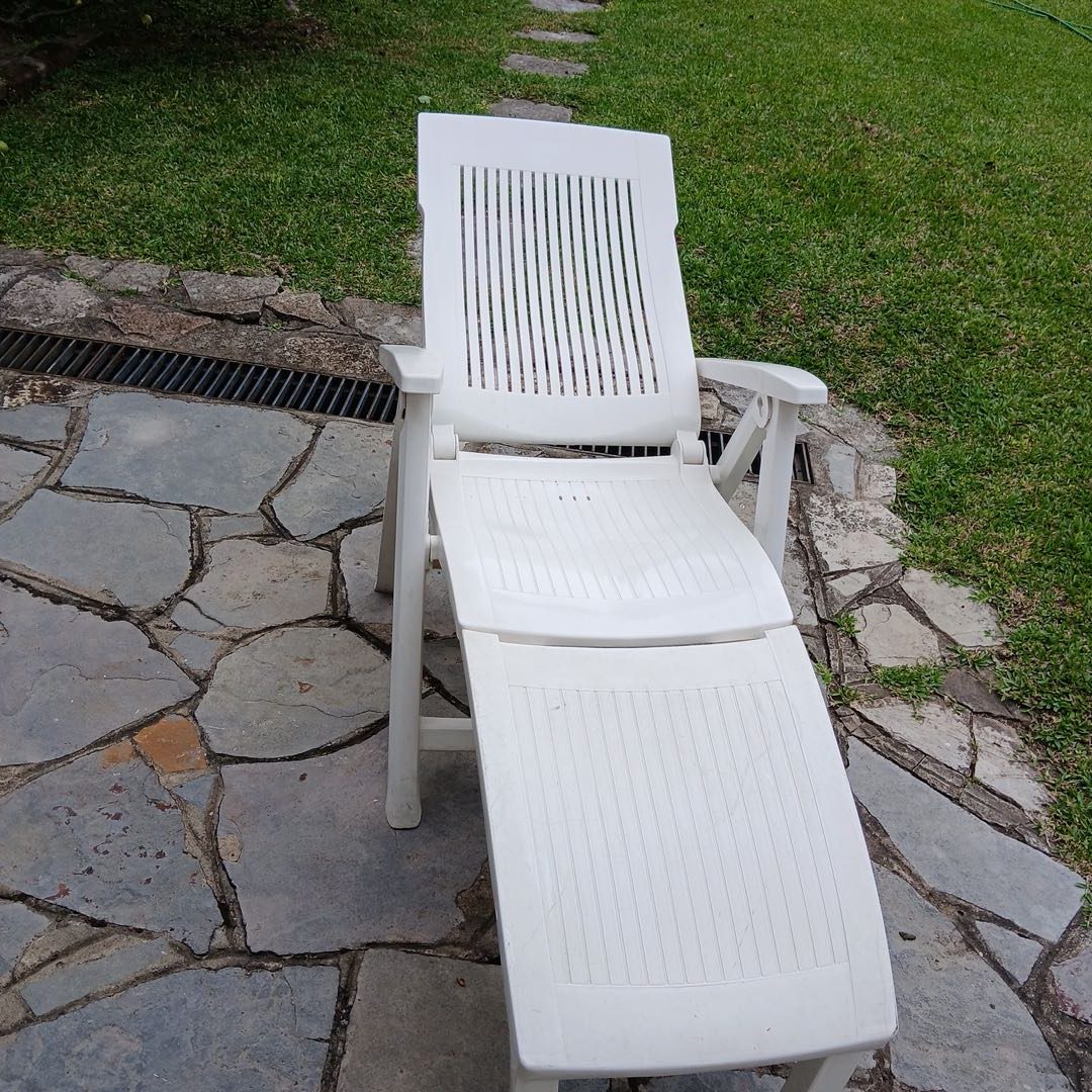 Reposera de plástico