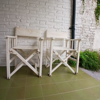 Par de sillas directorio