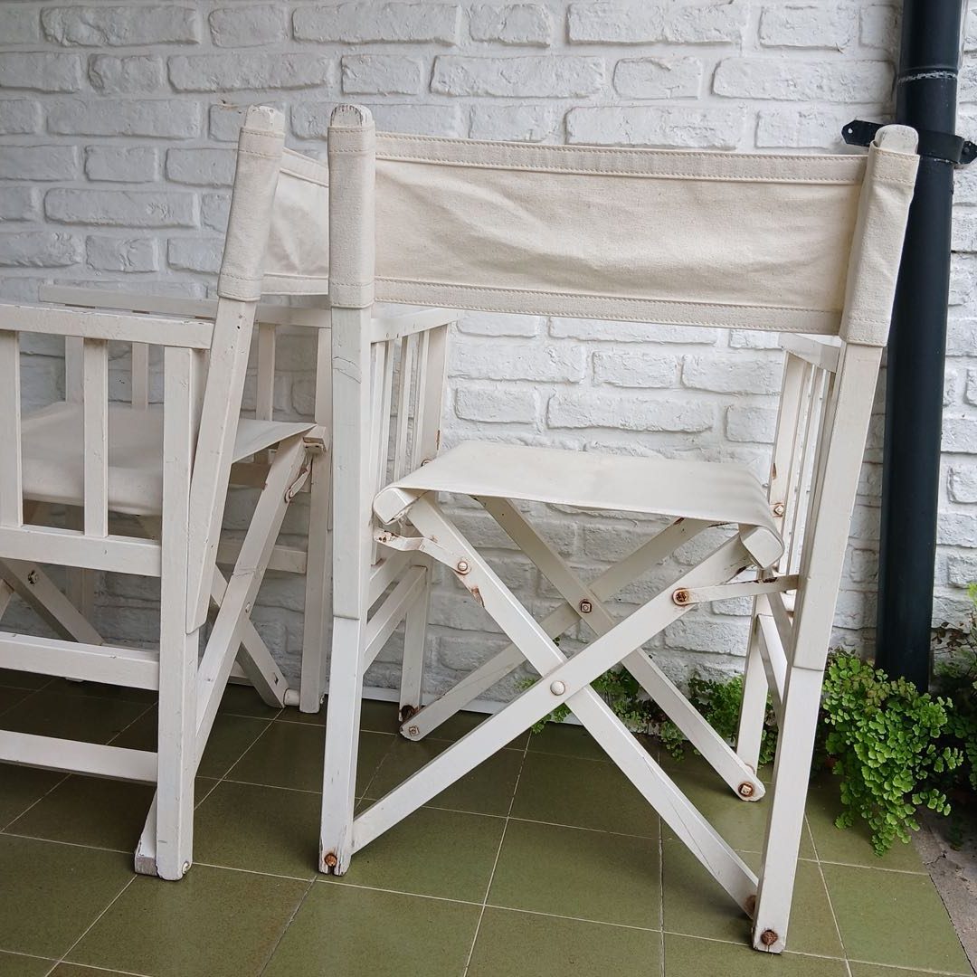 Par de sillas directorio