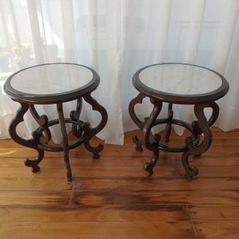 Par de mesas costado de sofá