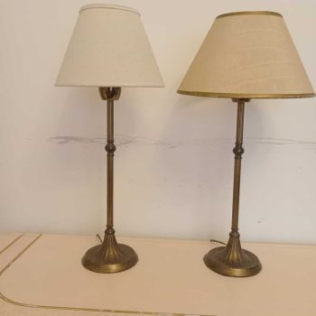 Par de veladores en bronce