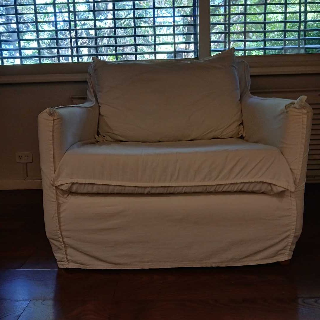 Sillón con apoya pies