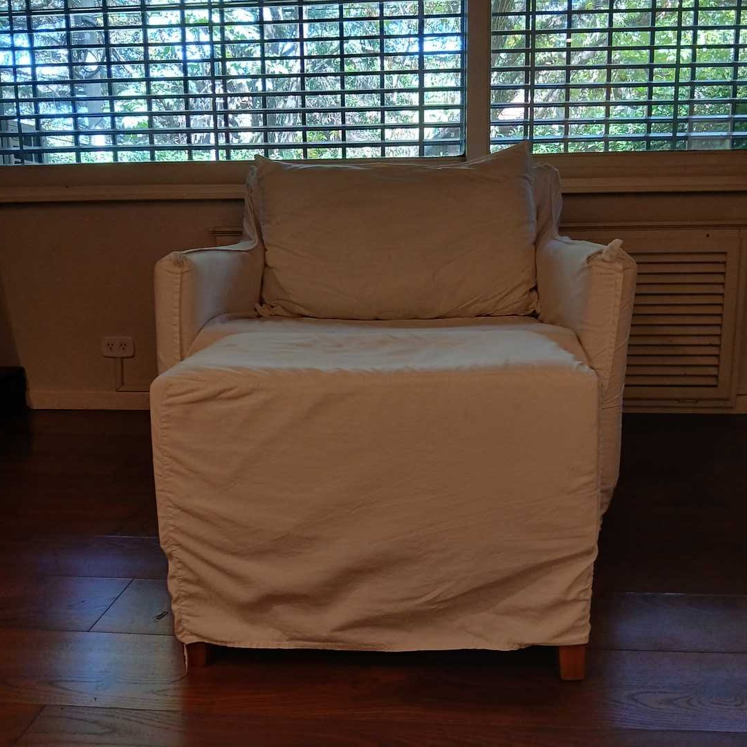 Sillón con apoya pies