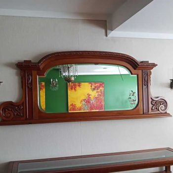 Espejo en madera tallada