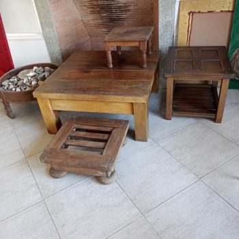 Lote de mesas y paila