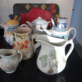 Lote de jarras y teteras
