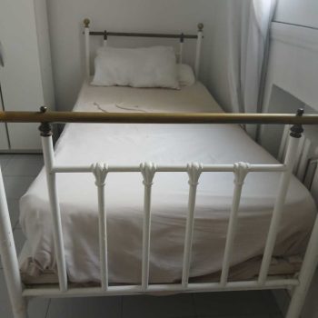 Cama
