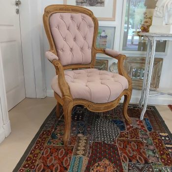Par de sillones con capitoné