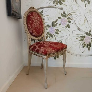 Silla estilo francés