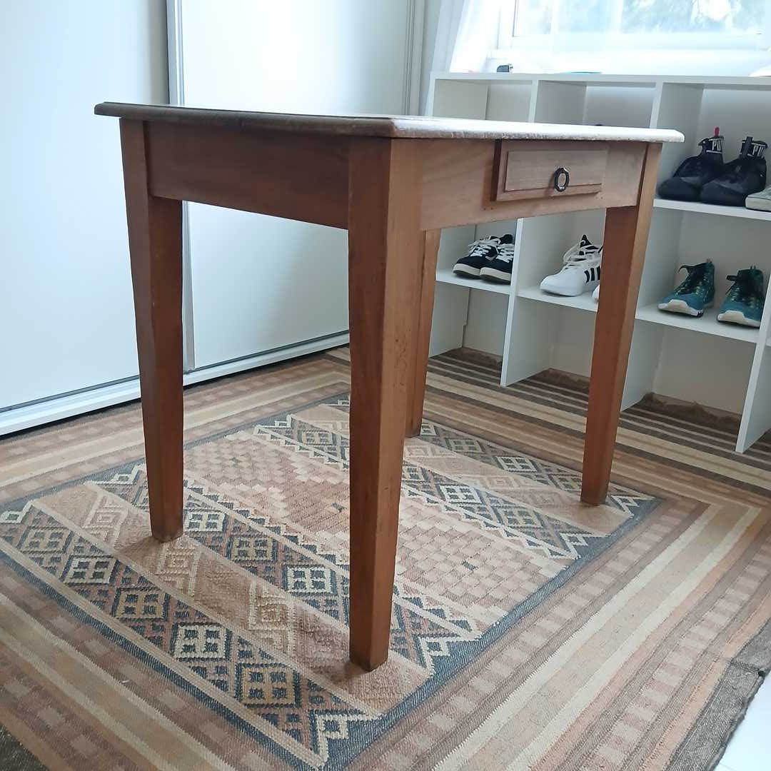 Mesa en madera