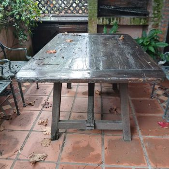 Mesa de exterior en lapacho