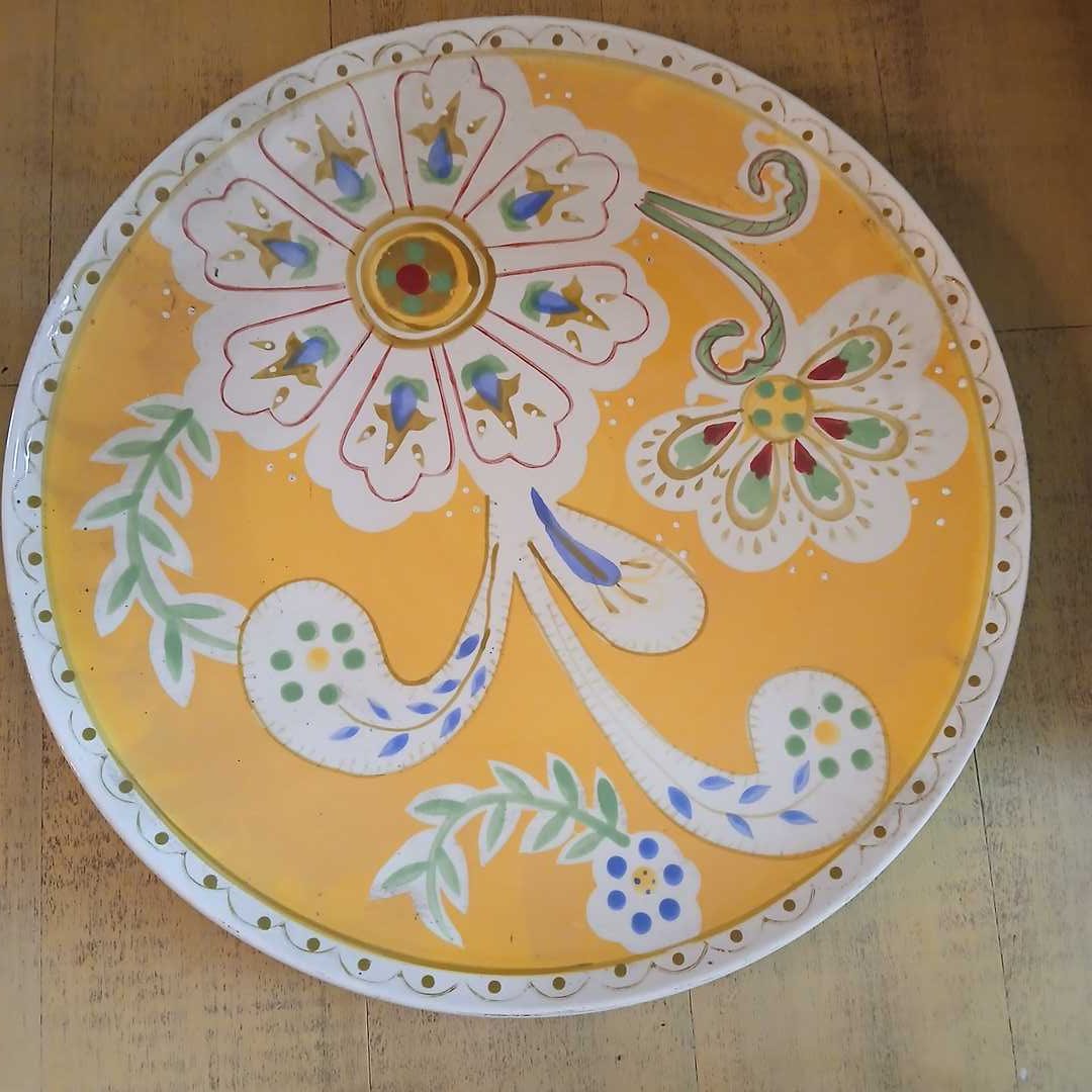 Plato de cerámica y ensaladera