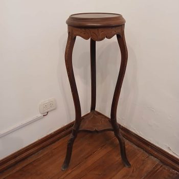 Pedestal doble plano