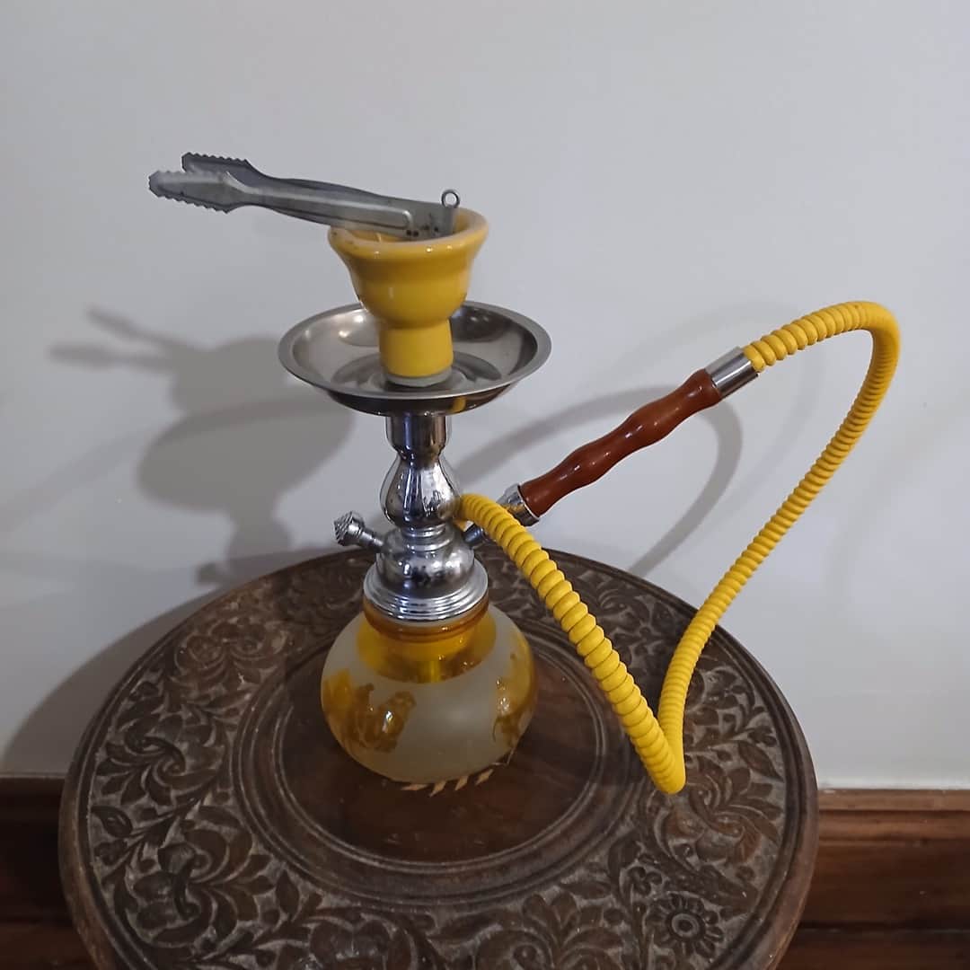 Mesa hindú + Narguile