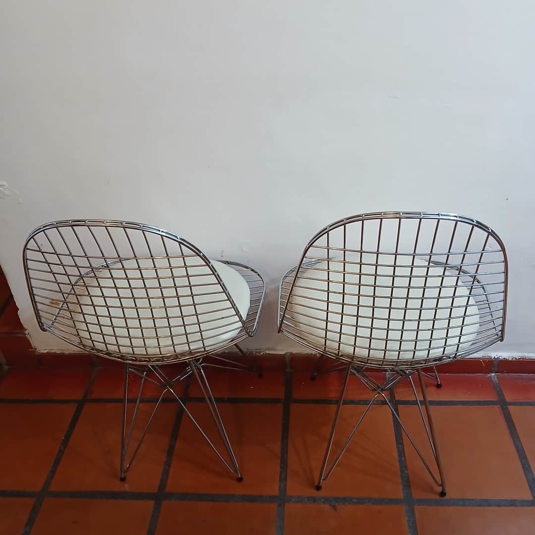 Par de sillas diseño Eames