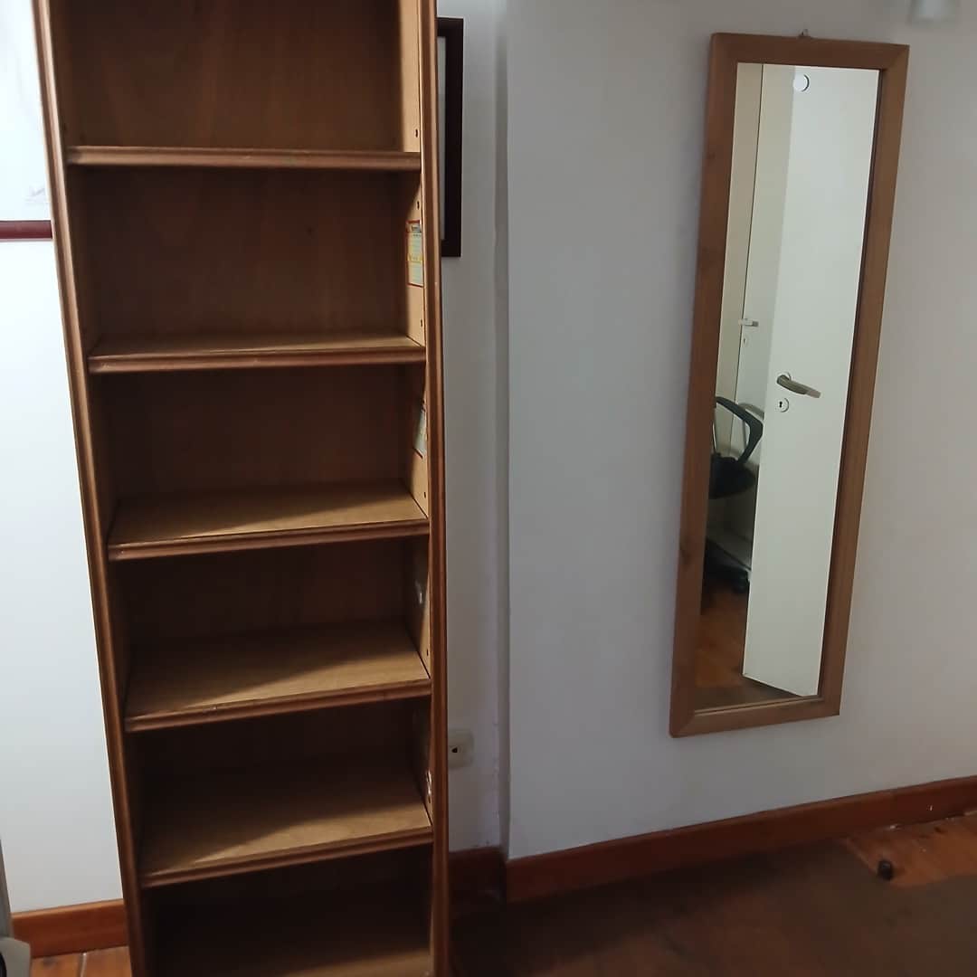 Biblioteca + Espejo