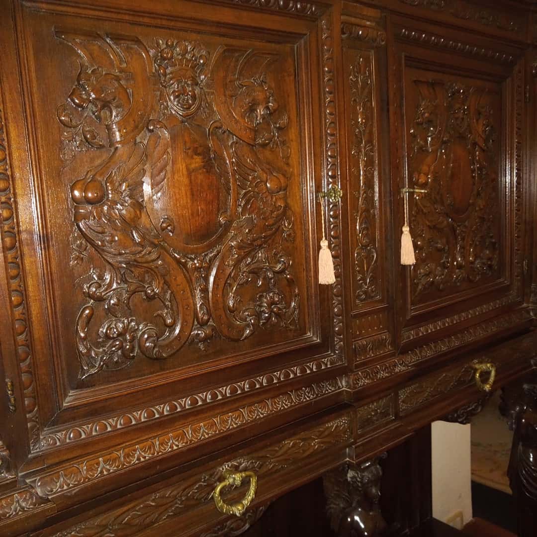 Mueble antiguo francés