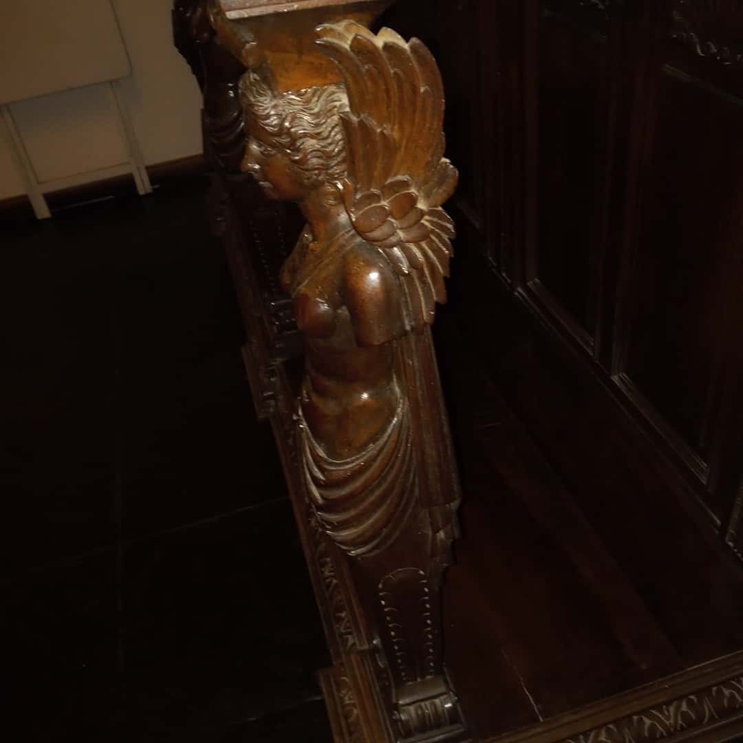 Mueble antiguo francés
