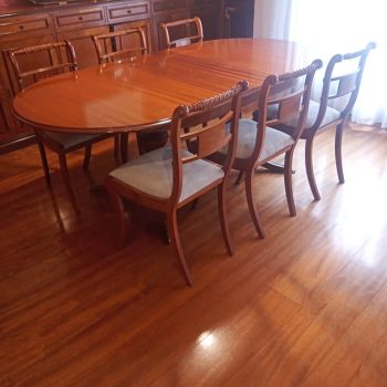 Juego de comedor estilo inglés