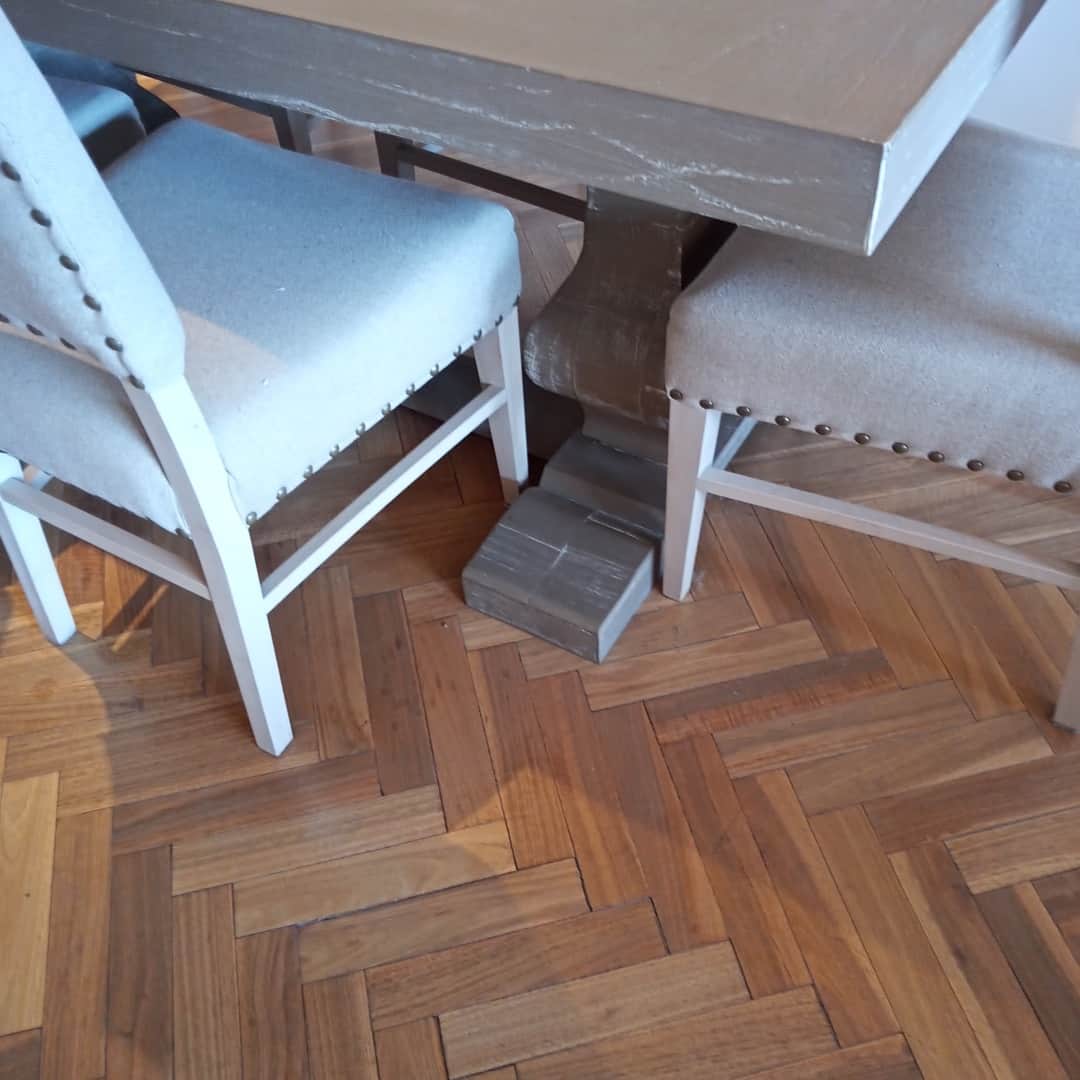 Juego de comedor de diseño Della Casa