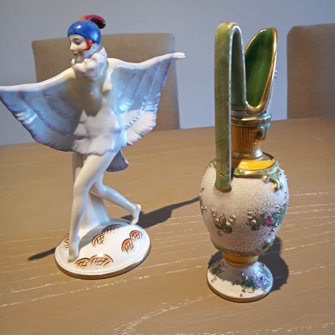 Adornos