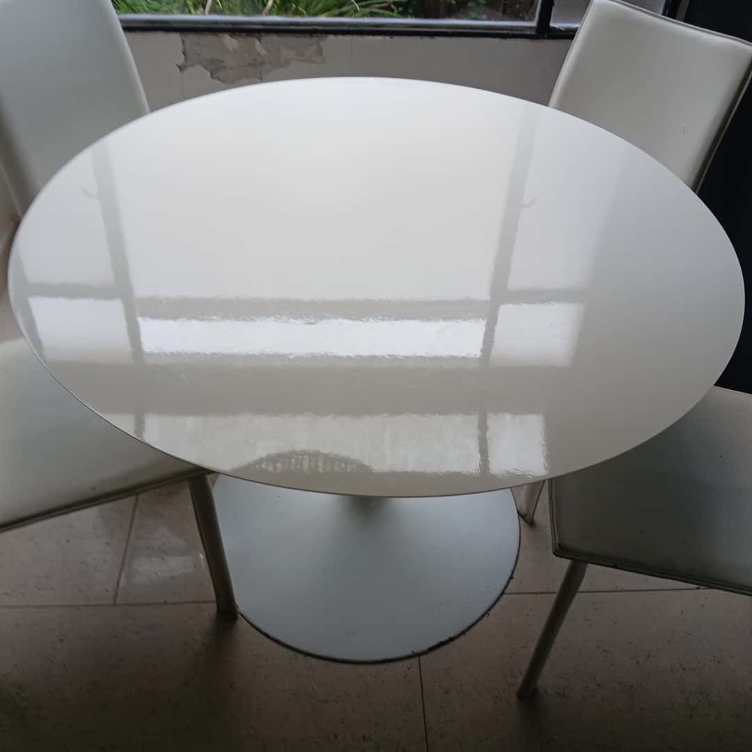 Mesa Tulip + sillas