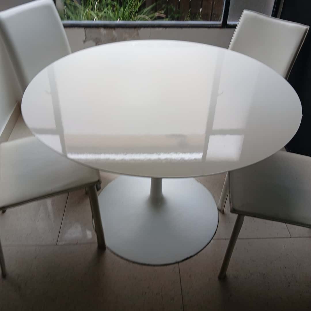 Mesa Tulip + sillas