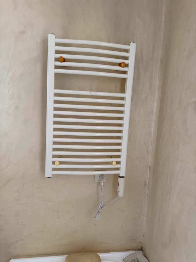 Toallero eléctrico Peisa